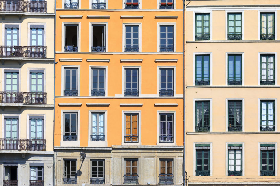 Stratégie d’investissement locatif : faut-il choisir l'immobilier de rendement ou l'immobilier patrimonial ?